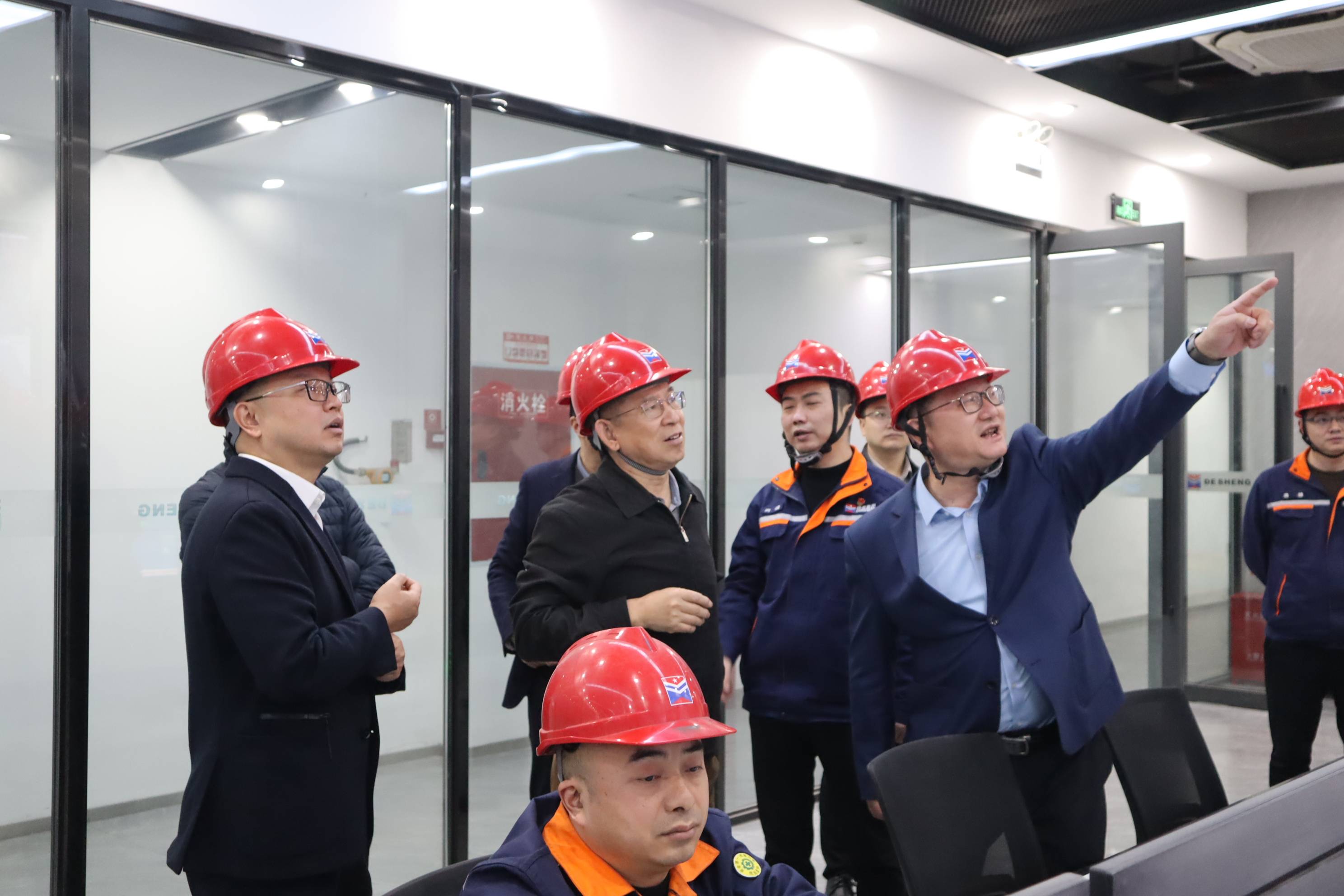 煉鋼廠中控室(1) 煉鋼廠中控室(1)